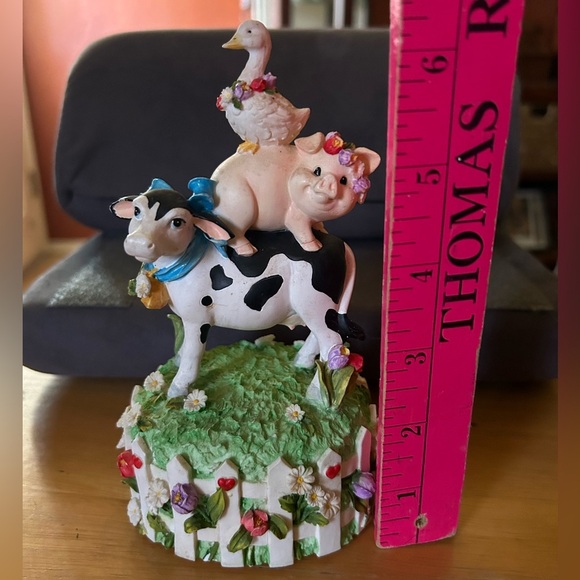San Francisco Music Box Company Farm Animals Music Box Cow Pig Goose - Picture 8 of 9